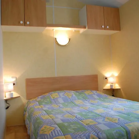 Mobile La Tranche Sur 6 Personnes Angles (Vendee)