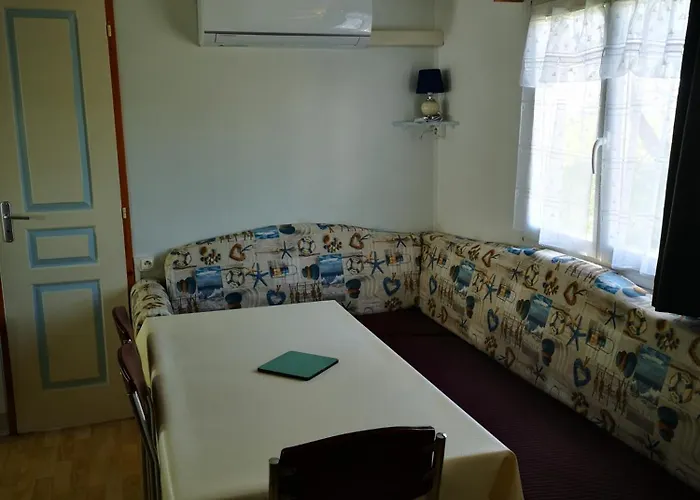 Mobile La Tranche Sur 6 Personnes Campeggio